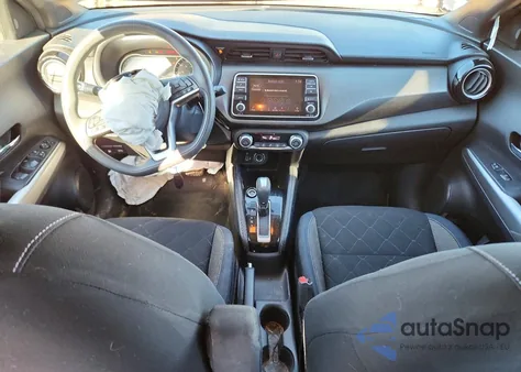 2018 Nissan Kicks S z USA, uszkodzony, nr VIN 3N1CP5CU4JL527017